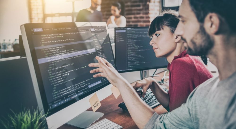 Microsoft SQL, veri tabanı, programlama, SQL dil, veri modelleme, sorgulama, depolama, yönetme, veritabanı oluşturma, veri güncelleme, temel sorgulama teknikleri, ileri sorgulama teknikleri, veri sıralama, filtreleme, gruplama, birleştirme, veritabanı güvenliği, yedekleme, geri yükleme, performans iyileştirme, kariyer hedefleri.