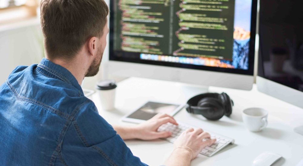 Full Stack Developer kursu Full Stack web geliştirme kursu Frontend ve backend geliştirme kursu Node.js ve React.js eğitimi MERN Stack eğitimi Web uygulama geliştirme kursu Full Stack yazılım geliştirme eğitimi Full Stack Developer sertifika programı Full Stack programlama dilleri JavaScript ve MongoDB eğitimi